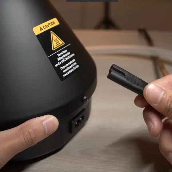 the volcano hybrid uses a dc charging port
