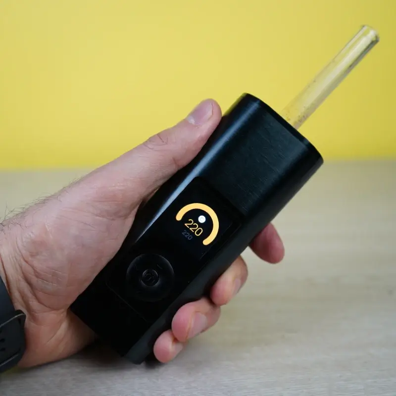 Arizer Solo 3 Vaporizer Portability and Size measured in hand